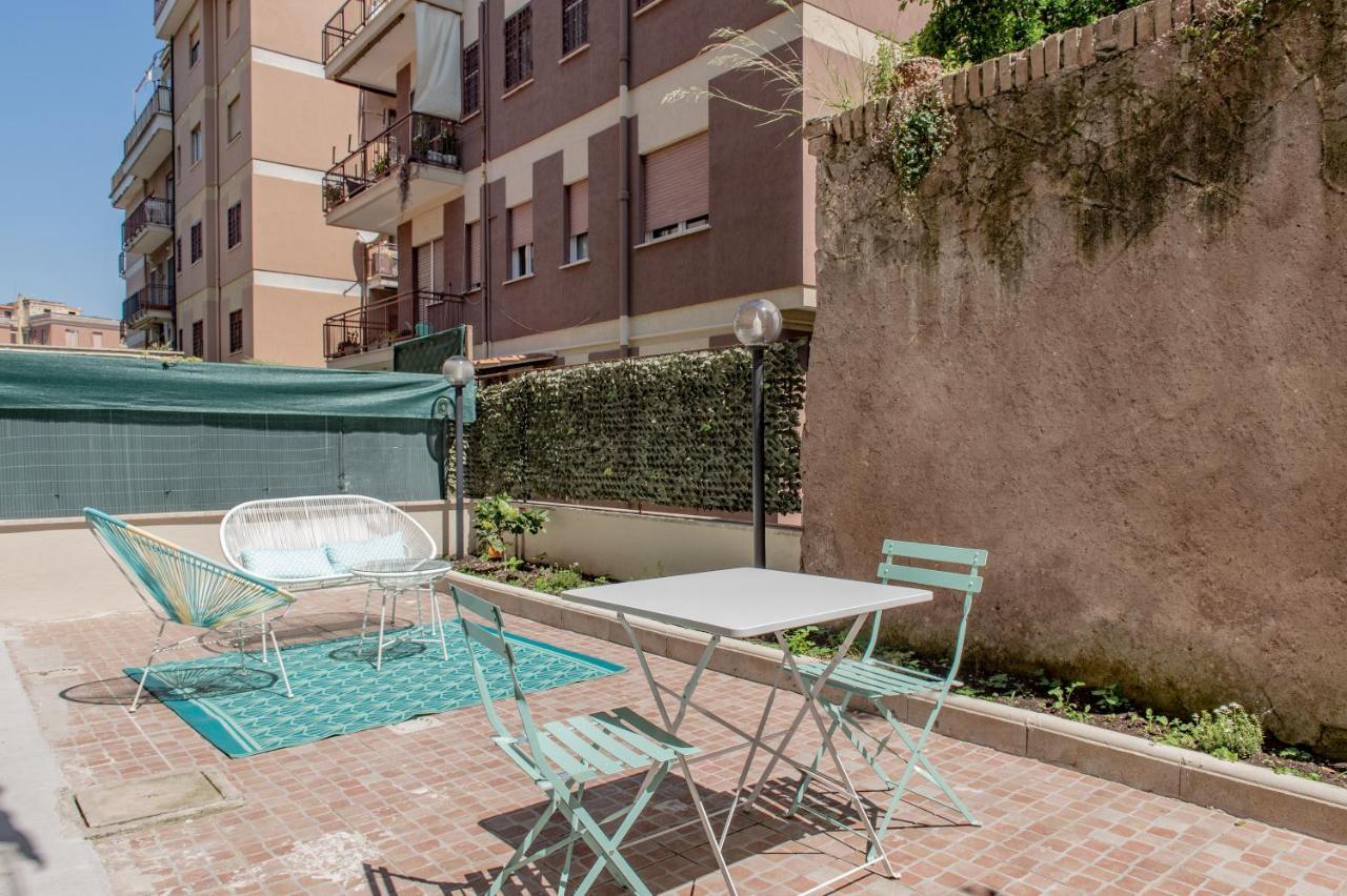 Ostia Holiday Sestante Bagian luar foto